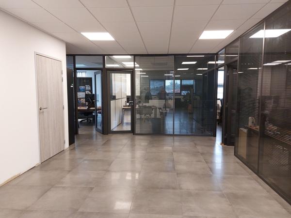 Bureaux PMR avec parkings à louer - ZA La Millone - Six-Fours