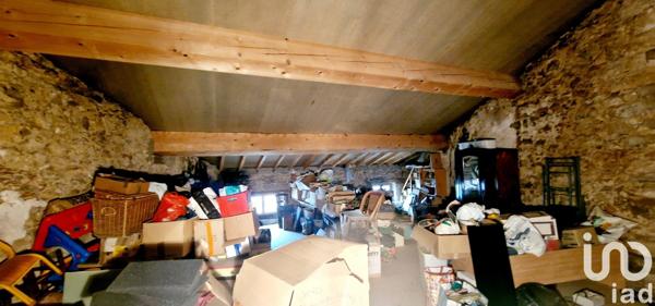 Maison 6 pièces de 205 m² à Puivert (11230)