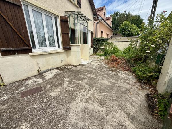 maison à rénover à Fosses