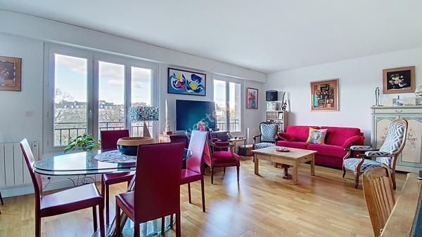 EXCLUSIVITÉ NANTES - CENTRE VILLE / Appartement 3 pièces 78m², ascenseur, place de stationnement sécuriséé, cave