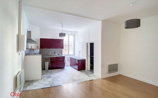 Appartement à vendre    2 pièces • 48 m2 Nantes