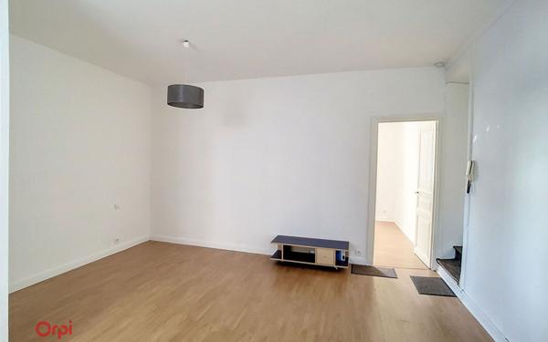 Appartement à vendre    2 pièces • 48 m2 Nantes