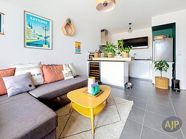 Appartement à louer Nantes : 3 pièces, 61m² avec 2 chambre(s) à 870€ - AJP Immobilier Nantes Ouest