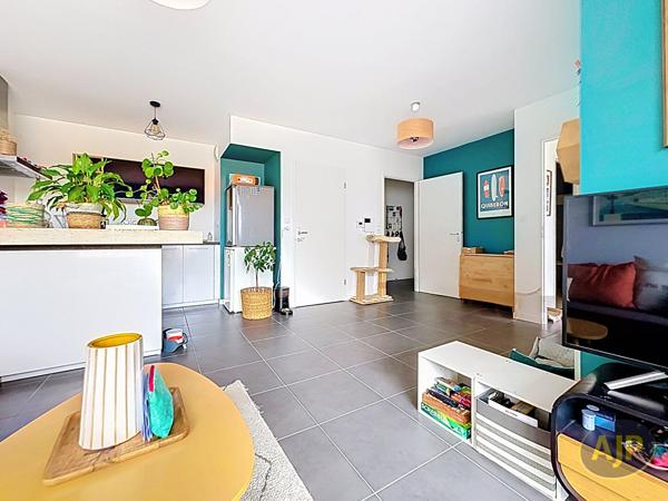 Appartement à louer Nantes : 3 pièces, 61m² avec 2 chambre(s) à 870€ - AJP Immobilier Nantes Ouest