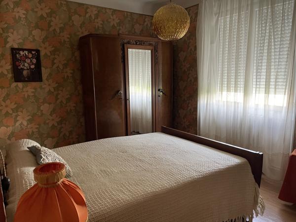 Maison T7 en pierre sur sous-sol complet avec 816m² de terrain