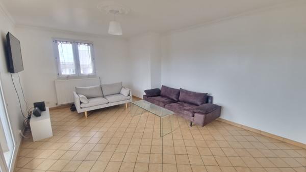 À vendre : Appartement 3 pièces à Torcy, secteur Lacs