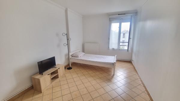 À vendre : Appartement 3 pièces à Torcy, secteur Lacs