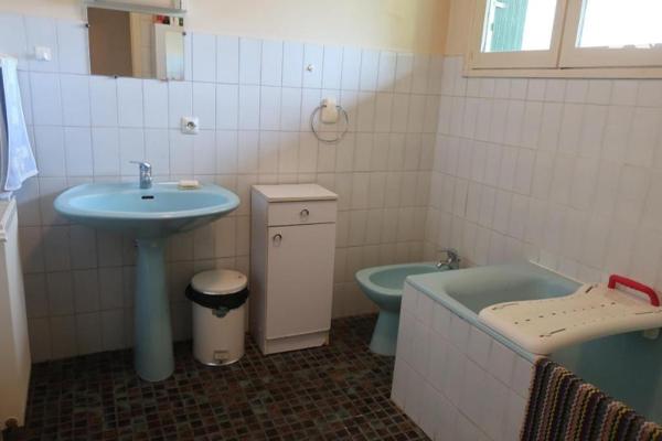 Maison T5 -sous-sol - Jardin - Possibilité de détacher 2 terrains à bâtir - 2880m² cadastré