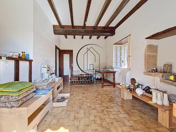 Garris (64120) Ensemble immobilier composé de 2 maisons