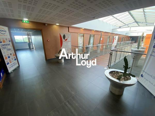 Bureaux à louer 46 m² Fréjus - ZI LA PALUD