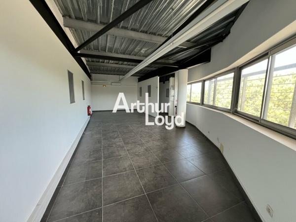 Bureaux à louer 46 m² Fréjus - ZI LA PALUD
