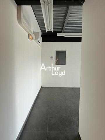 Bureaux à louer 46 m² Fréjus - ZI LA PALUD