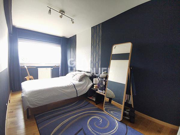 À vendre : Charmant appartement de 2 pièces à LA MADELEINE !