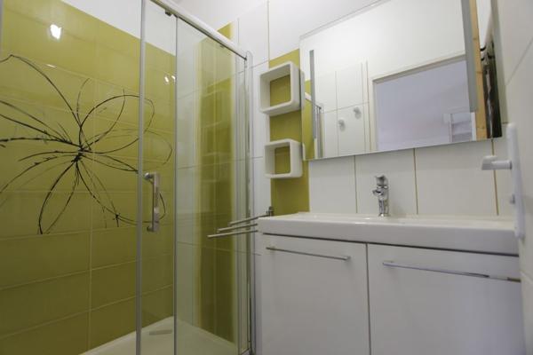 UNE MAISON RÉNOVÉE DANS LE QUARTIER DE MANOIR DES SALLES. -
