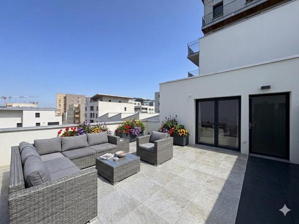 Appartement à ROUEN, 76000 - 3 pièces 75m²