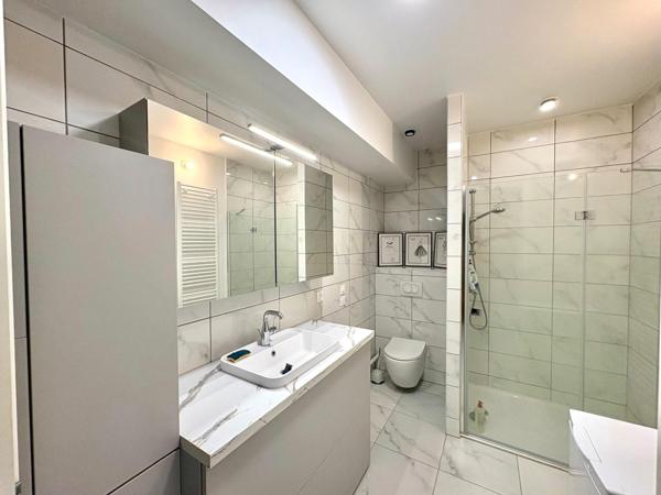 Appartement à ROUEN, 76000 - 3 pièces 75m²