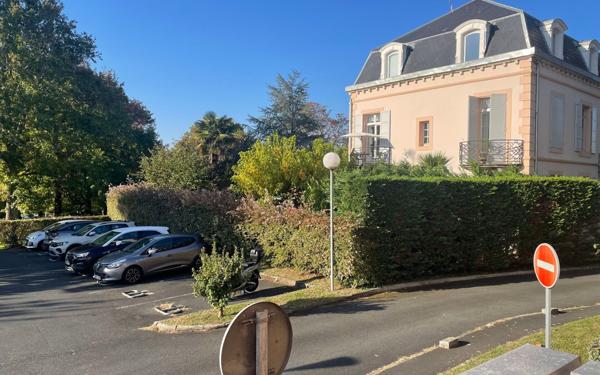 Appartement à vendre    2 pièces •  Anglet