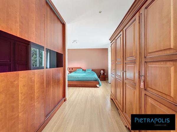 Maison familiale 160m² avec jardin piscinable 1100m² – 4 chambres – à 30 min de Lyon