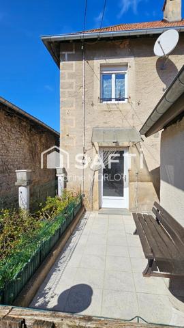 BOUCLANS - MAISON DE VILLAGE T5 - 101m² avec TERRASSE