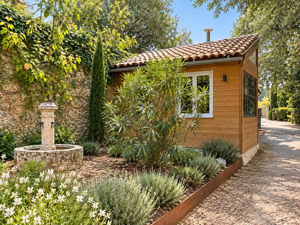 Maison rénovée avec appartement indépendant proche de la rivière