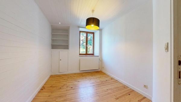 Maison 105m² Sur trois niveau avec jardin