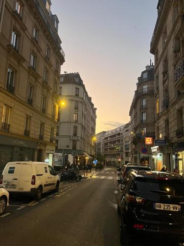 Parking sécurisé Paris 17e – métro Guy Môquet