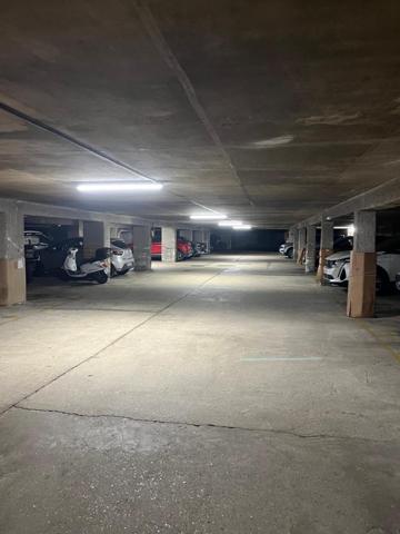 Parking sécurisé Paris 17e – métro Guy Môquet