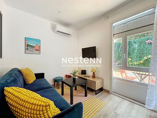 GOLFE JUAN - 2P - Proche MER - Terrasse - Meublé - Parking - Faibles charges