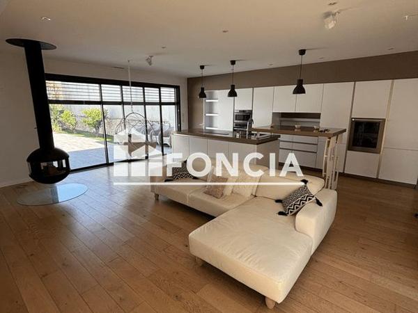 À vendre Maison 6 pièces 194 m² - Clarensac 30870