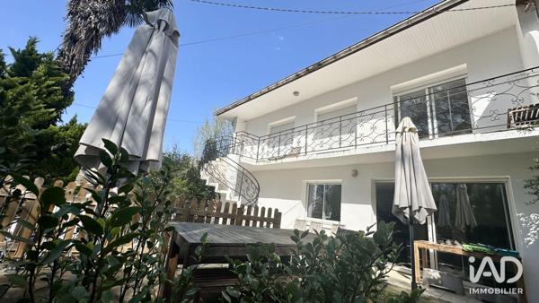 Maison à vendre 8 pièces 162 m² Biarritz