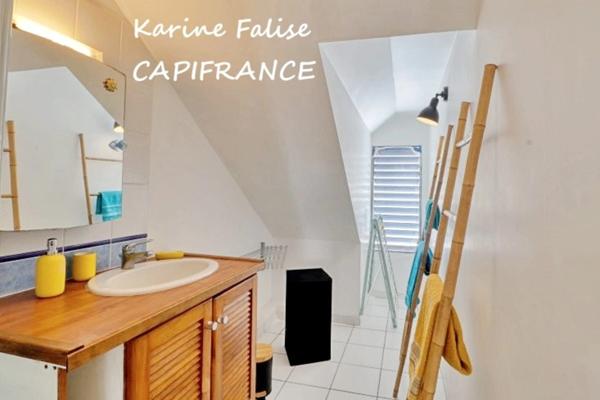 SAINTE-ANNE (97227) – APPARTEMENT T3 EN DUPLEX AVEC MAGNIFIQUE VUE MER !