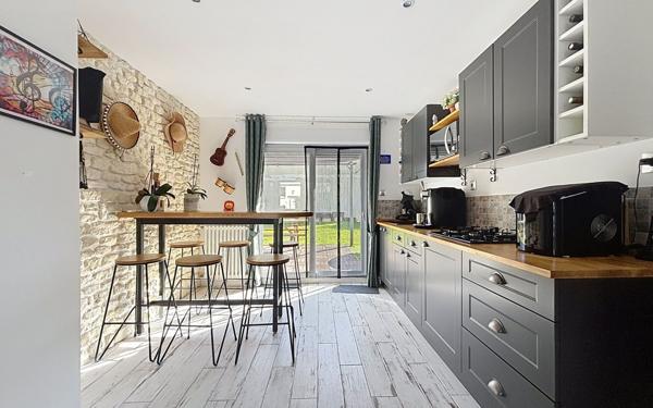 Maison à vendre    5 pièces •  La Rochelle