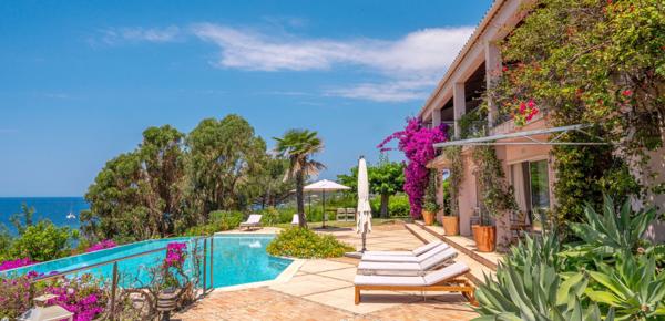 Vente Villa de luxe Pietrosella 10 Pièces 370 m²