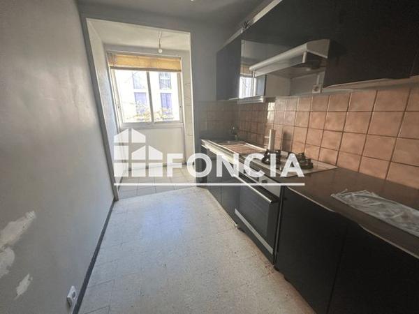 Location Appartement 5 pièces 68.9 m² - RUE ALBERT HONDE Manosque 04100