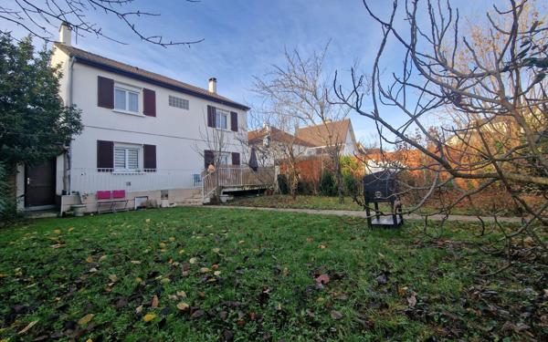 Maison à vendre    5 pièces • 147 m2 Vaires-sur-Marne