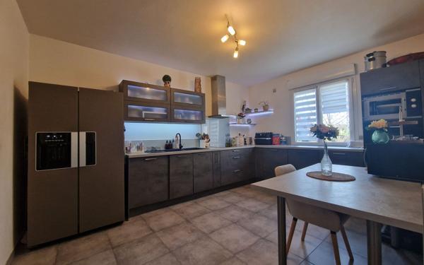 Maison à vendre    5 pièces • 147 m2 Vaires-sur-Marne