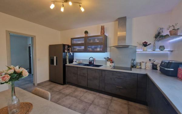 Maison à vendre    5 pièces • 147 m2 Vaires-sur-Marne