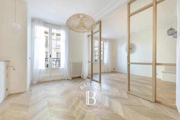 Paris 16ème, Appartement 1 Chambre -  53 m² à vendre