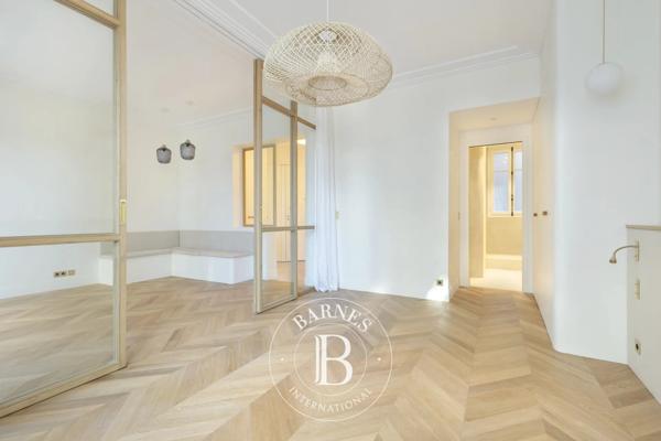 Paris 16ème, Appartement 1 Chambre -  53 m² à vendre