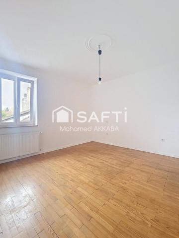 Maison semi mitoyenne 7 pièces 140M2