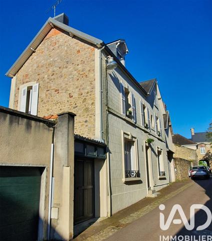 Maison à vendre 8 pièces 174 m² Coutances