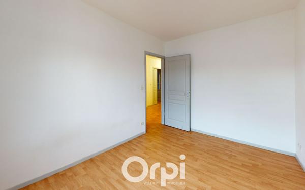 Appartement à louer    3 pièces • 70 m2 Guénange