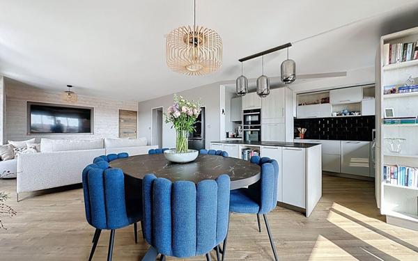 Appartement à vendre    4 pièces • 105,96 m2 Nice