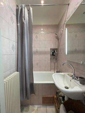 Bel appartement clair et calme.