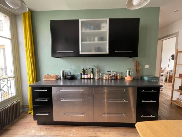 Bel appartement clair et calme.