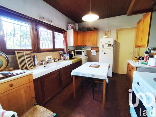 Maison à vendre 10 pièces 144 m² Thivars