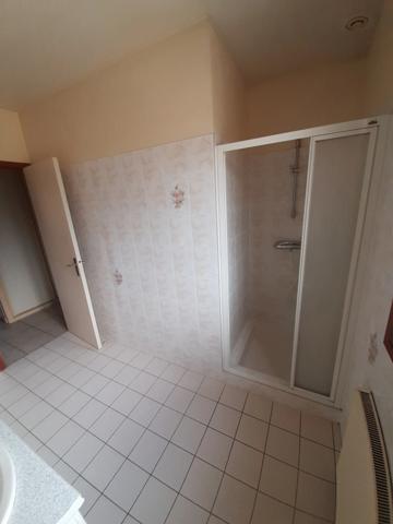 Propriete à vendre 6 pièces COUSSAC BONNEVAL (87)