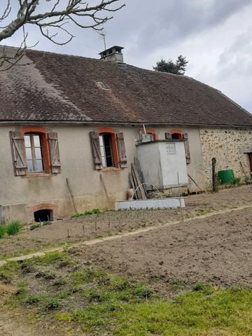 Propriete à vendre 6 pièces COUSSAC BONNEVAL (87)