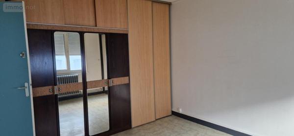 Appartement à louer à Carvin dans le Pas-de-Calais (62220), ref : 62032-L869