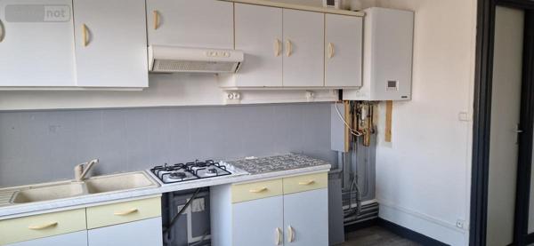 Appartement à louer à Carvin dans le Pas-de-Calais (62220), ref : 62032-L869